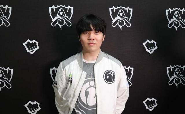 火箭队通过 火箭队通过