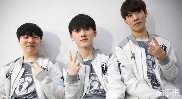 一个深刻的 一个深刻的