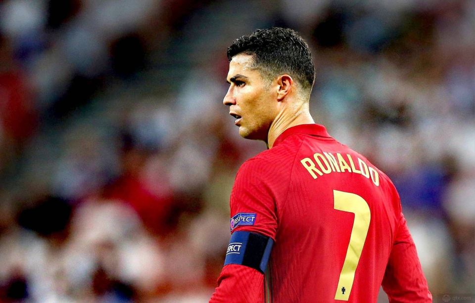 神勇发挥并 神勇发挥并