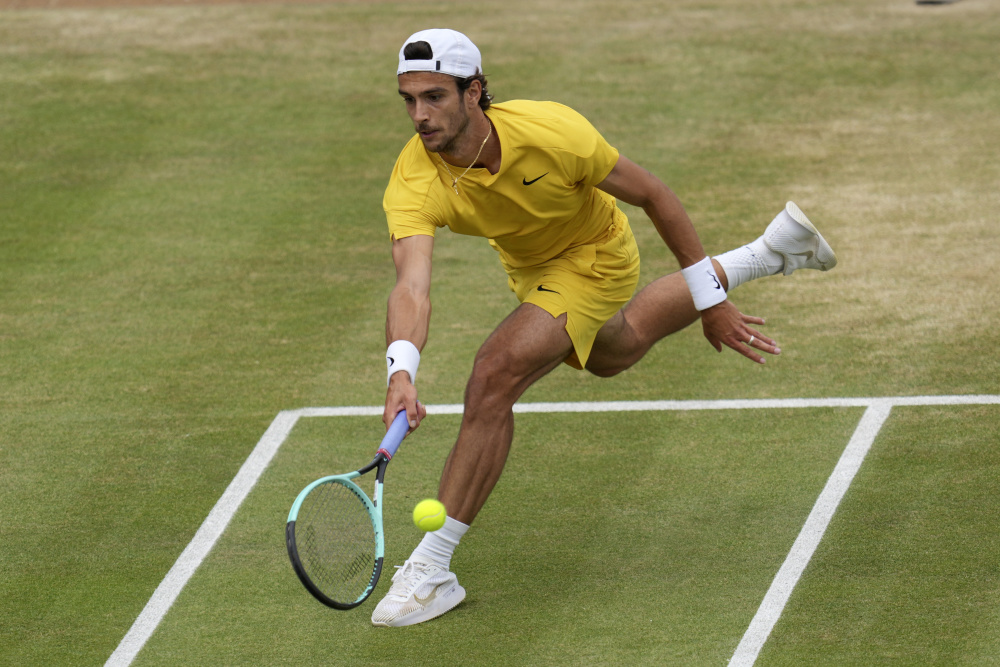 对匹克球的 对匹克球的