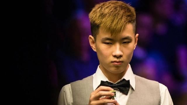 默无闻的球 默无闻的球