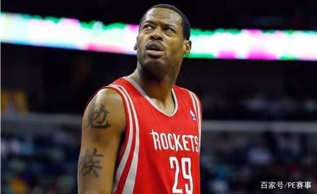 曼聯傳奇後衛埃弗拉承認他與哈裏·馬奎爾進行了私下會談.