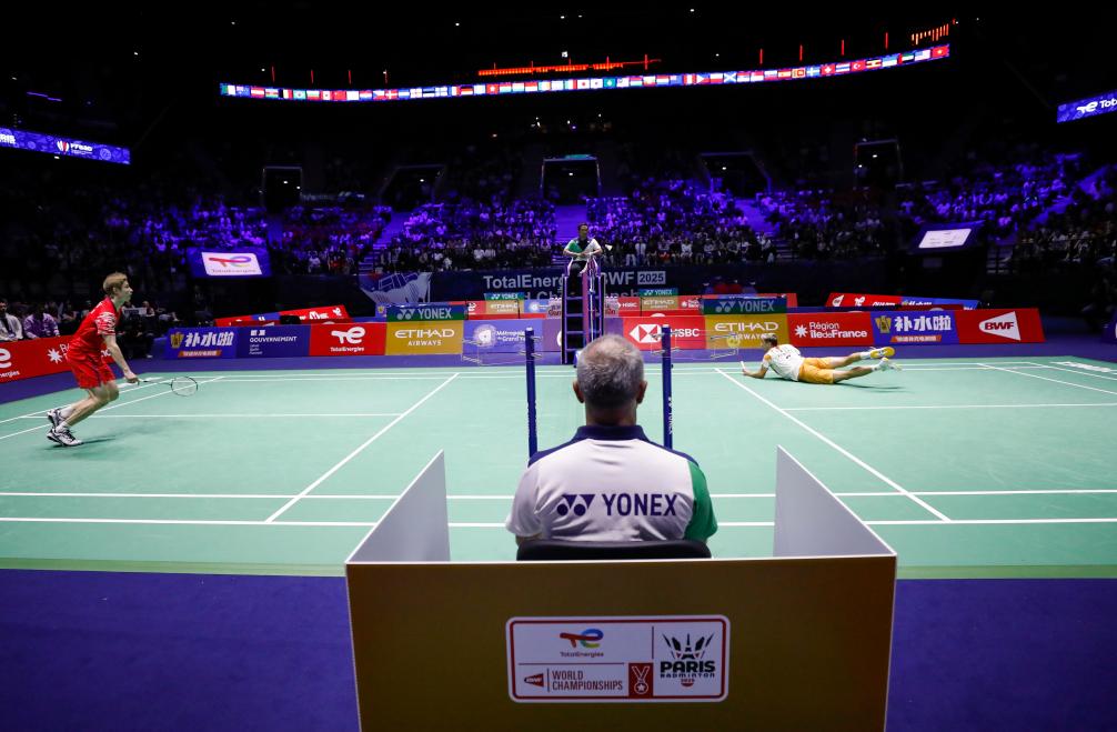 向制造传球 向制造传球